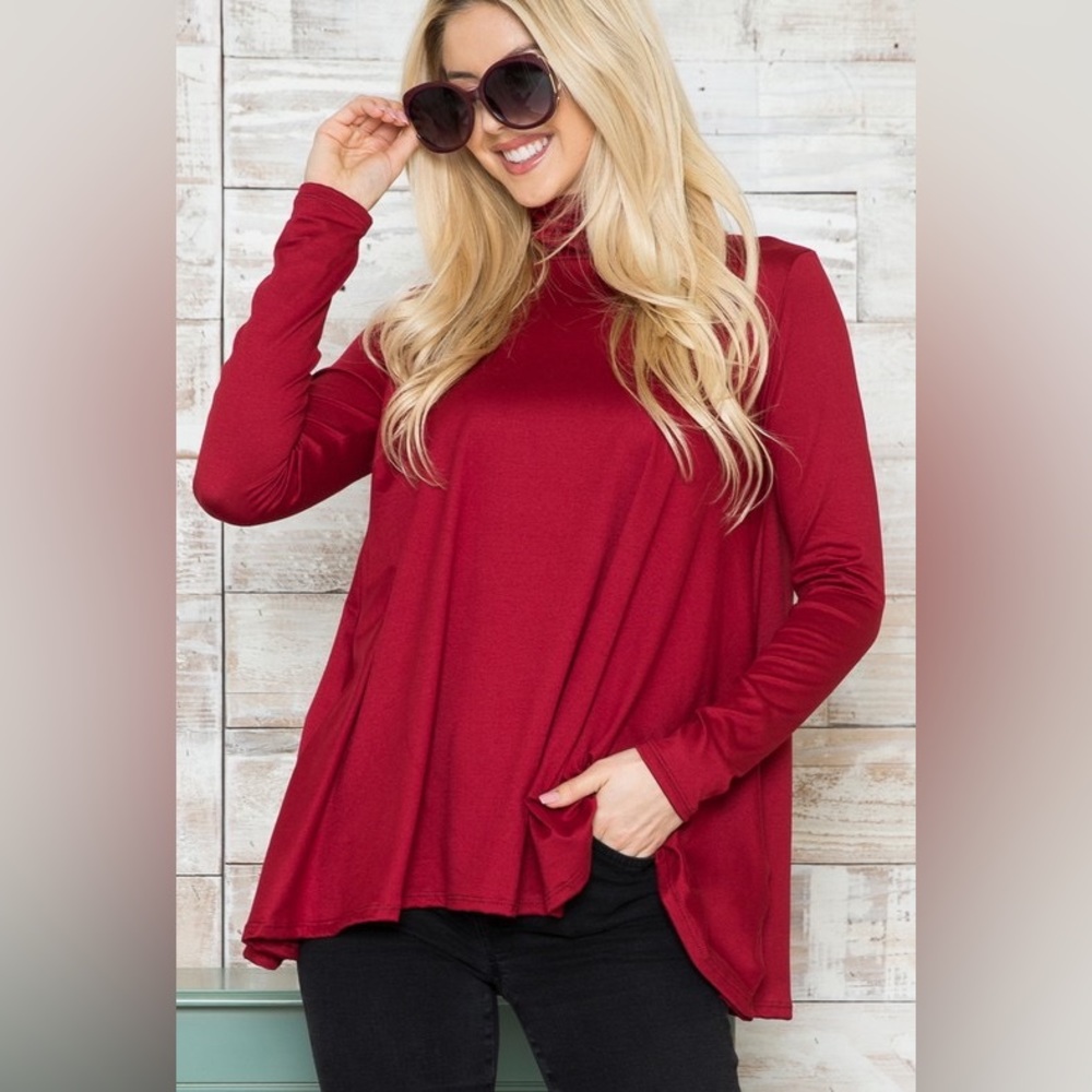 Long sleeve turtle neck burgundy tunic top